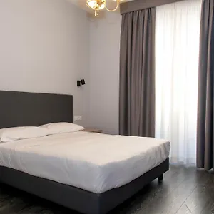 Philia *** Roma